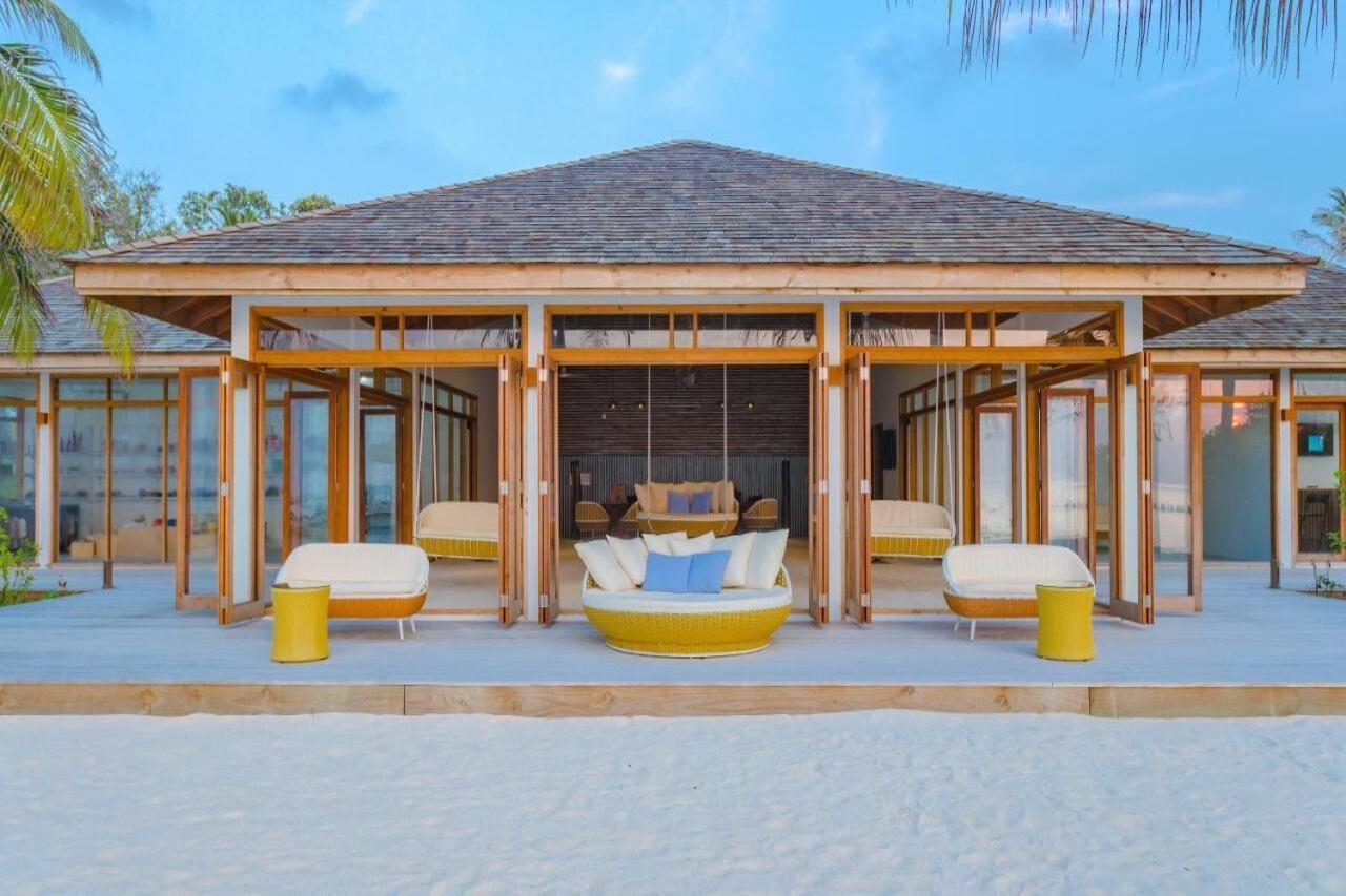 Innahura Maldives Resort Kurendhoo Exterior foto
